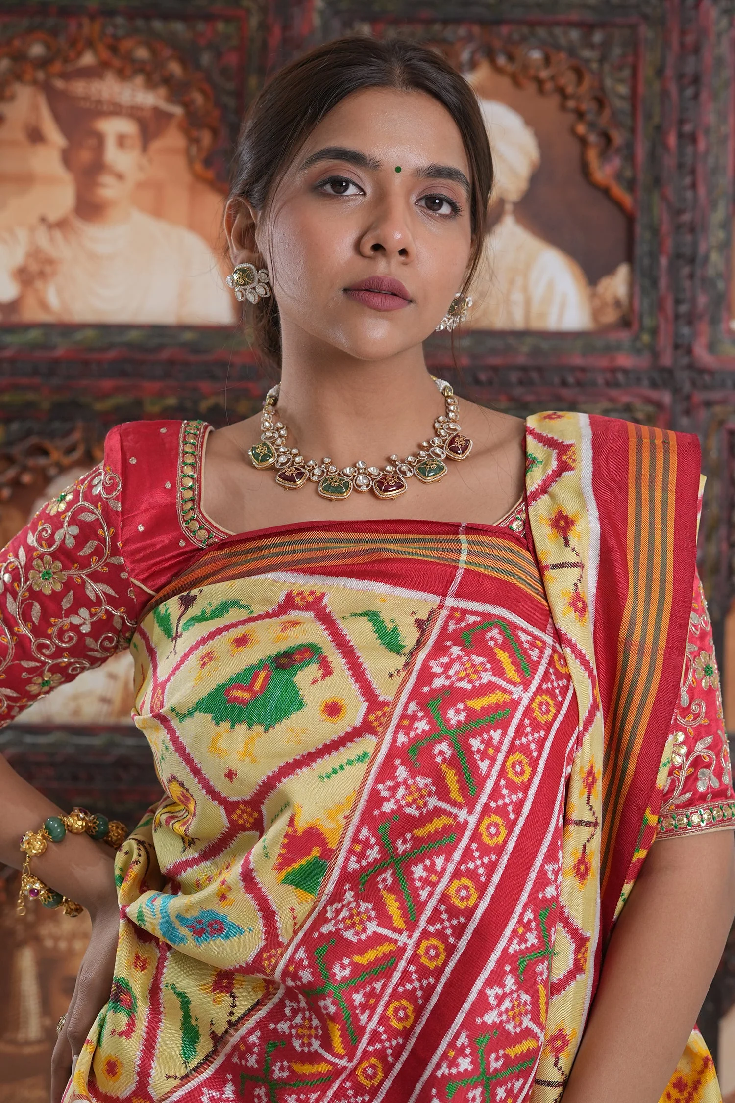 Light Yellow Silk Tradiitonal Checks Patola Printed Saree - Image 3