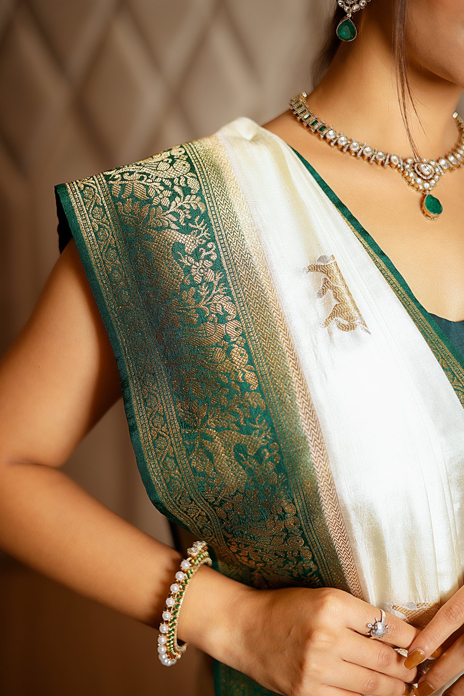 Off White Dola Silk Woven Butta Saree with Contrast Woven Border and Patola Pallu - Image 5