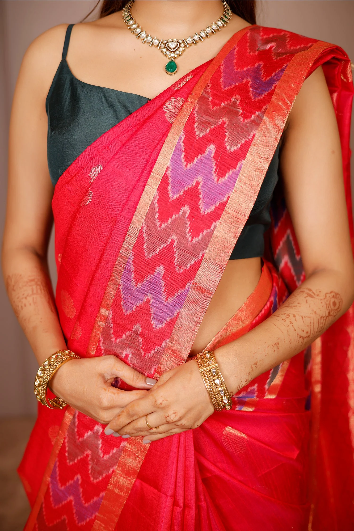 Pink Raw Silk Woven Patola Saree - Image 5